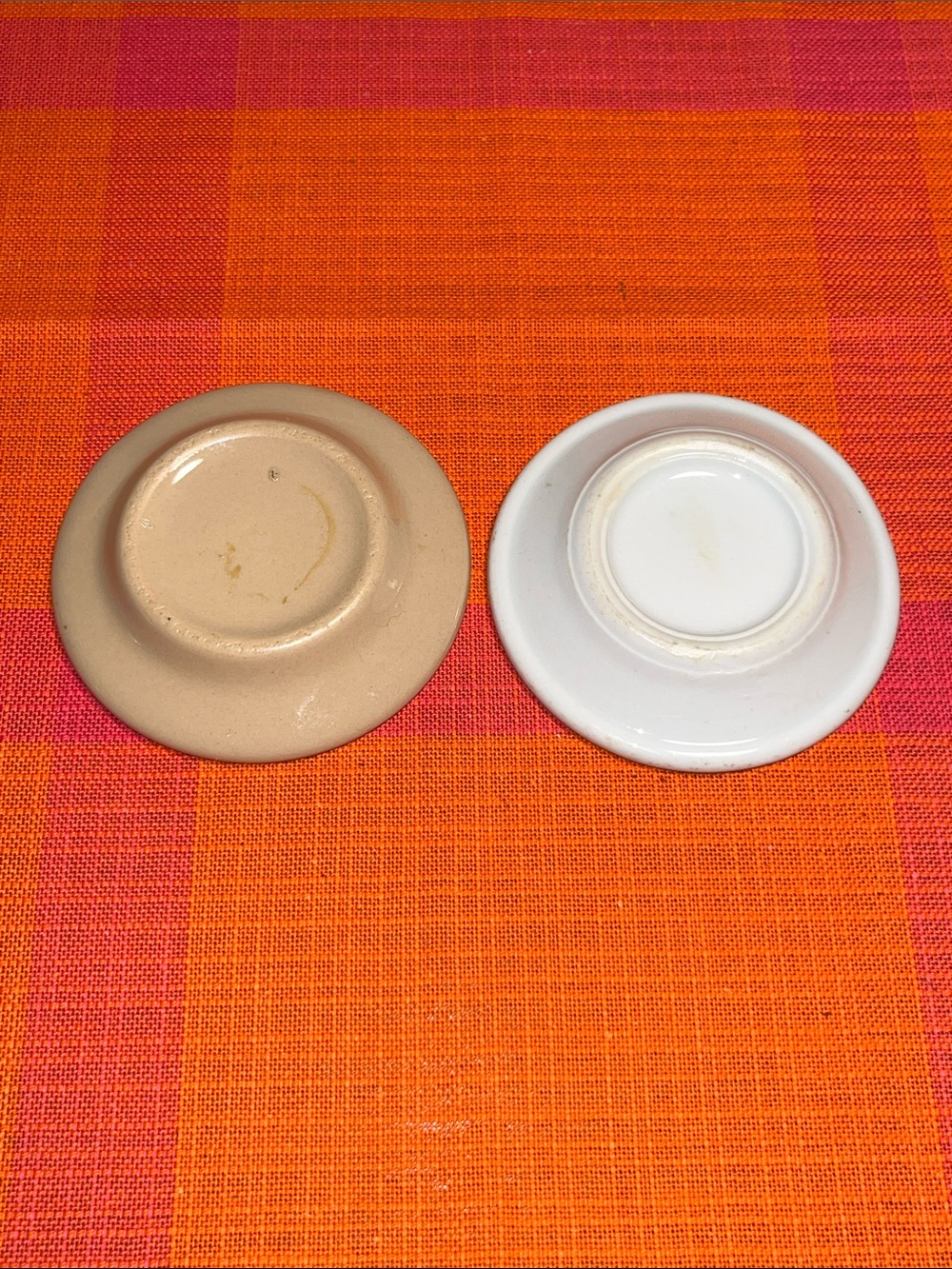 Two Vintage Restaurant Ware Butter Pat Plates - Picture 2 of 2